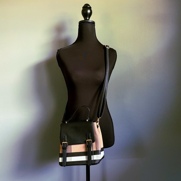 Women's Hand & Crossbody Bag - Picture 3 of 5